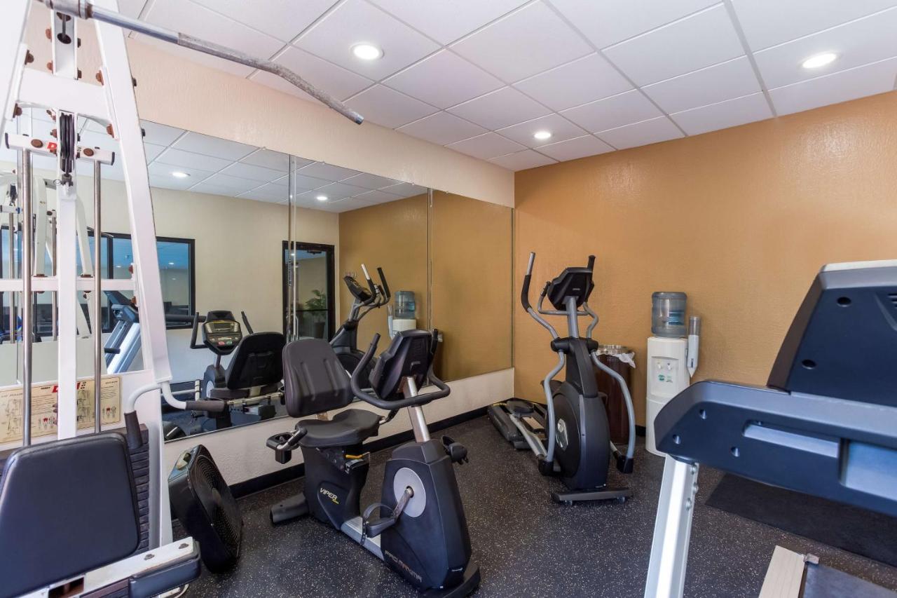 Best Western Logan Inn Chapmanville Εξωτερικό φωτογραφία