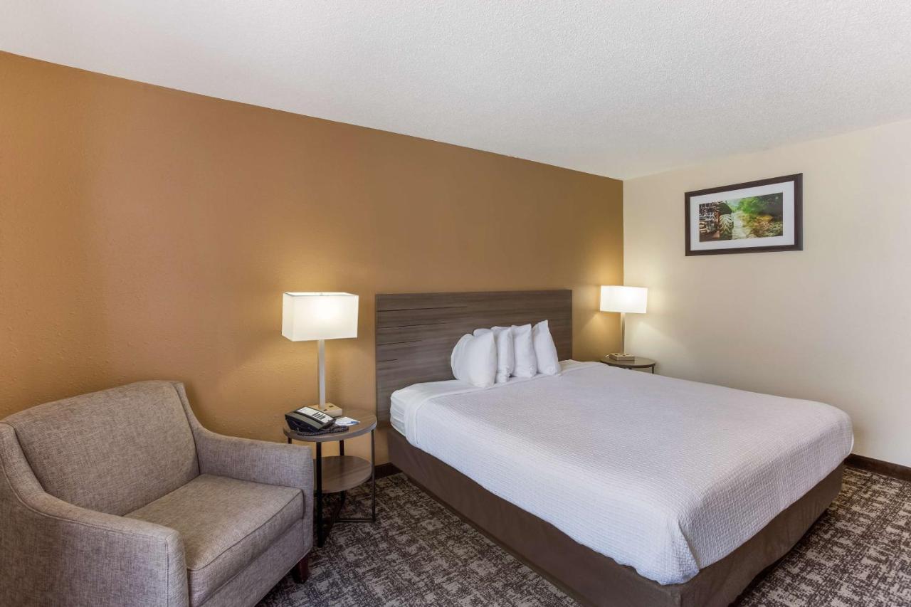 Best Western Logan Inn Chapmanville Εξωτερικό φωτογραφία